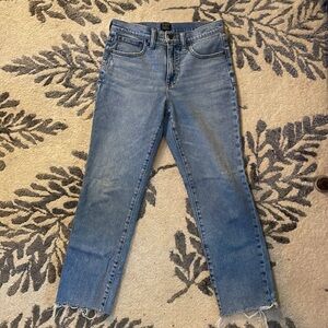 J Crew Essential Straight Jeans 27 X 26 or 27P